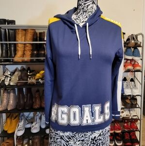 goals grpahic print hoodie lightweight material